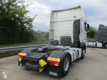 Cabeza tractora DAF
