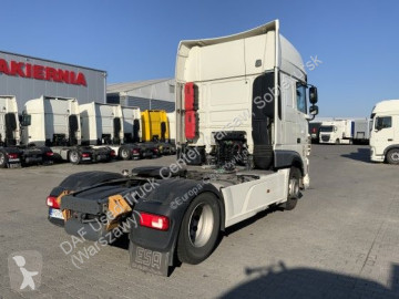 Cabeza tractora DAF