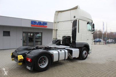 Cabeza tractora DAF
