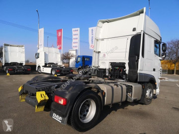 Cabeza tractora DAF