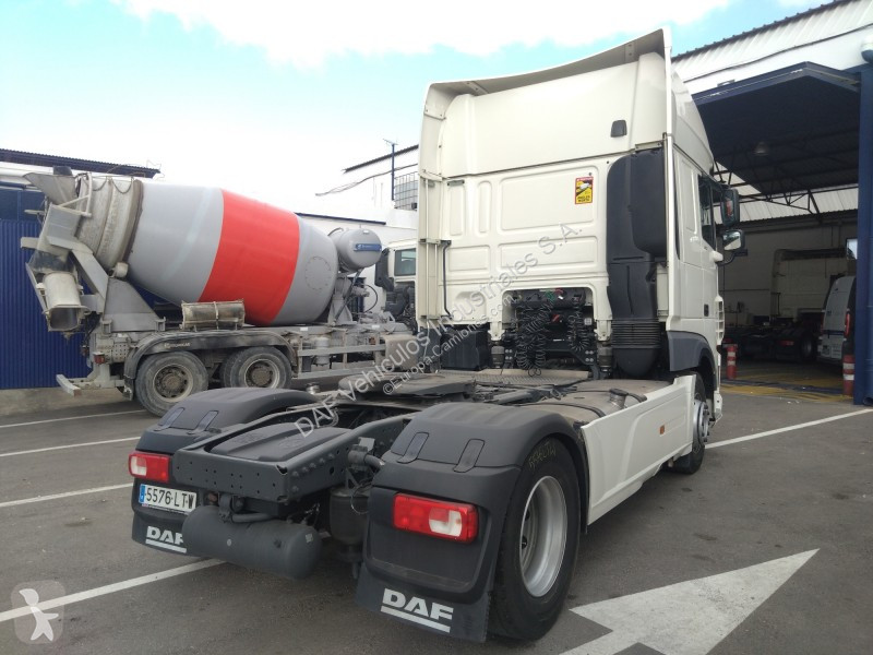 Trekker DAF 480 FT 4X2