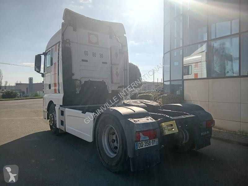 Tracteur MAN 18.440