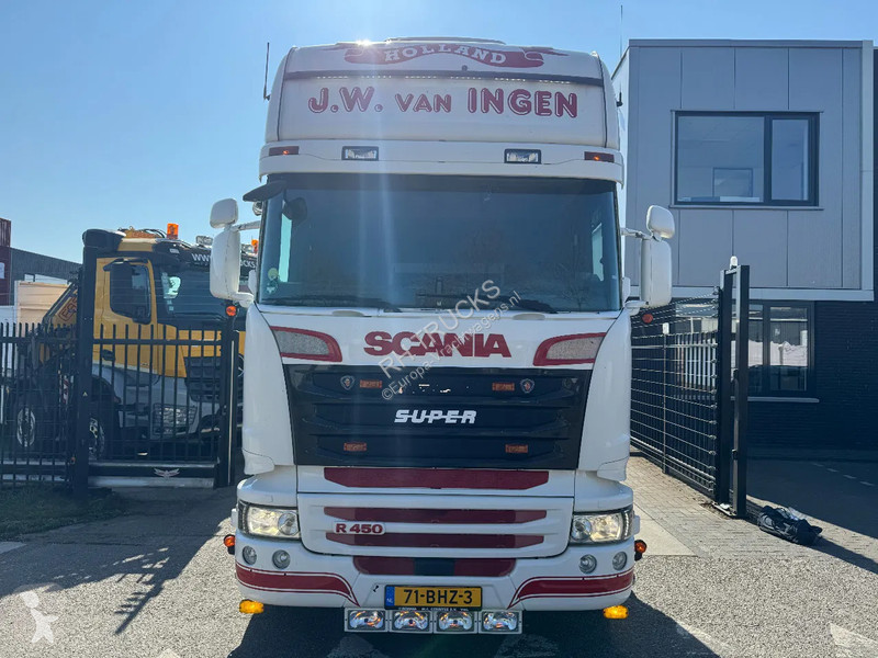 Trekker Scania 4X2 EURO 6 RETARDER SKIRTS TÜV...