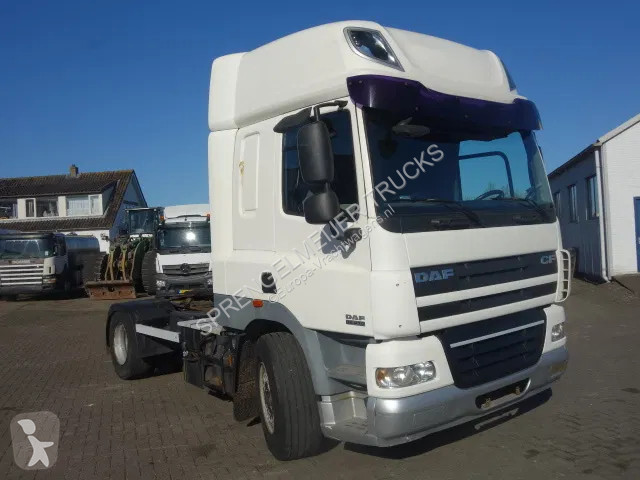 Tracteur DAF 410