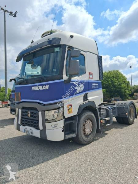 Traktor Renault