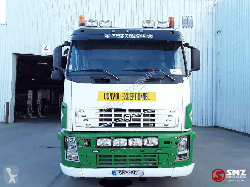 Traktor Volvo 610 6x4 loglift oil in water