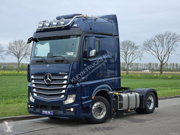 Tracteur Mercedes