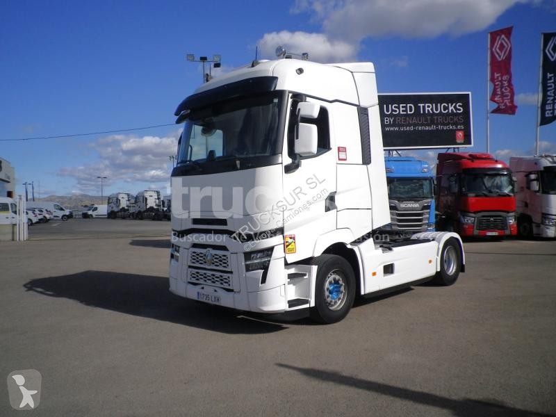 Traktor Renault  T520 HIGH SLEEPER CAB