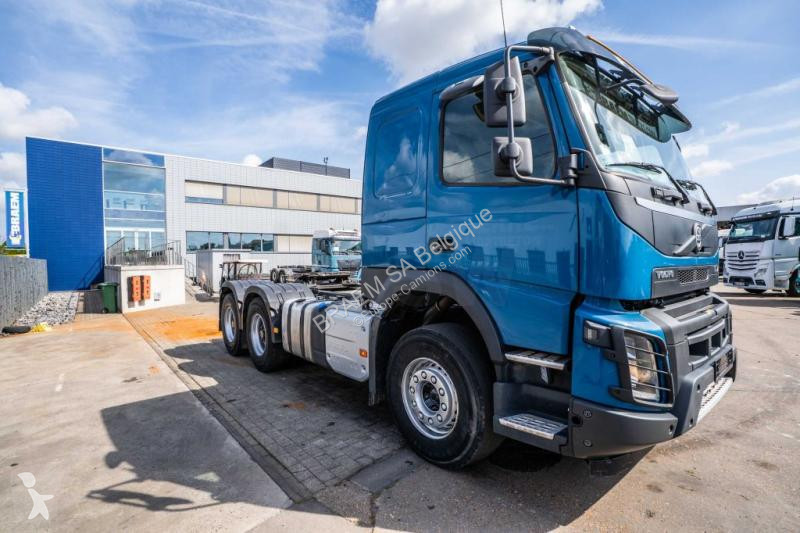 Traktor Volvo 460-6x4