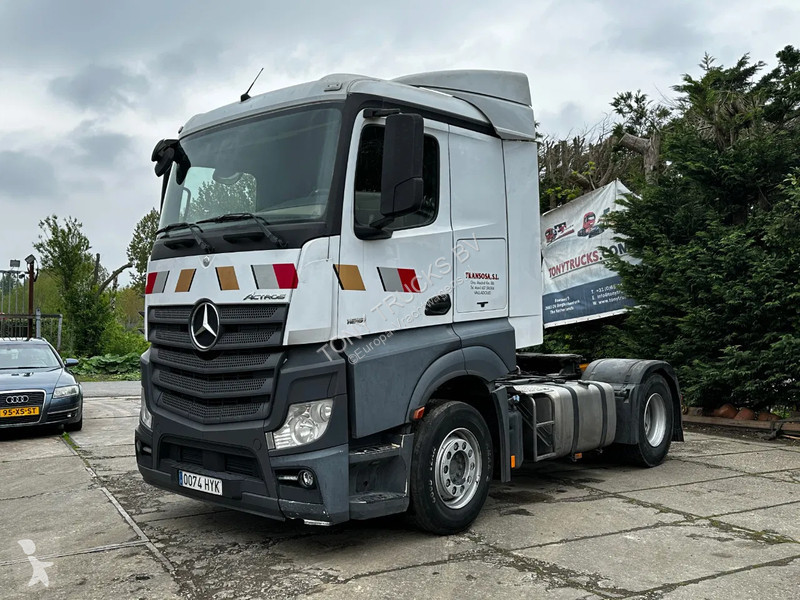 Traktor Mercedes 1851 4X2 Tractor-unit...