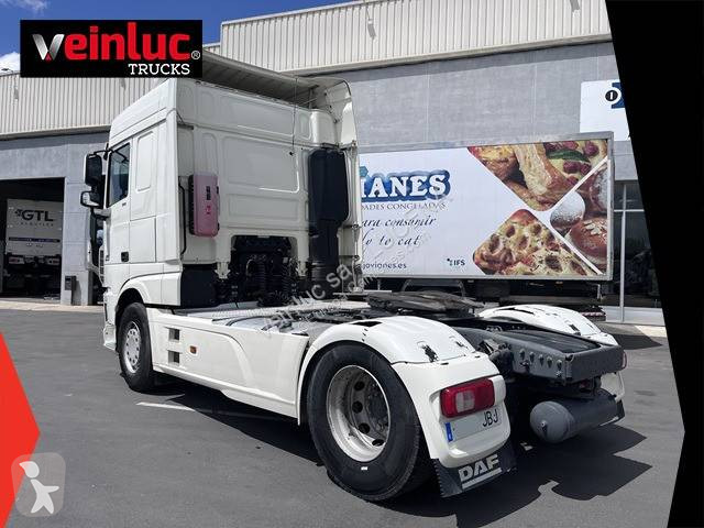 Cabeza tractora DAF