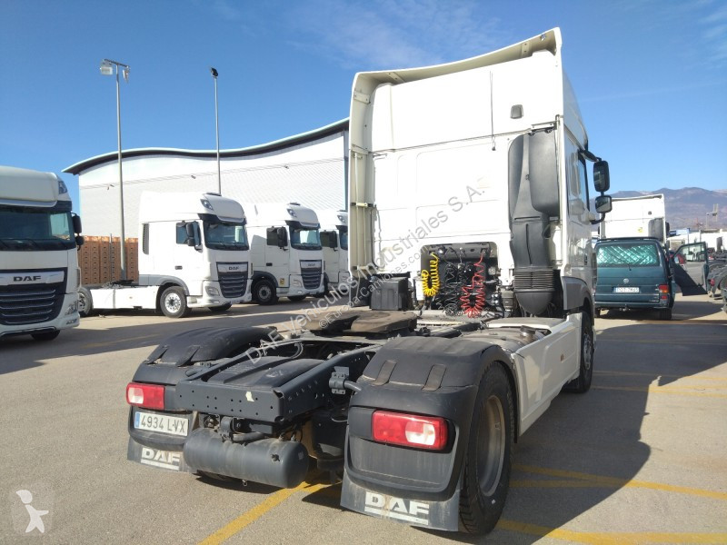 Trekker DAF 480 FT 4X2