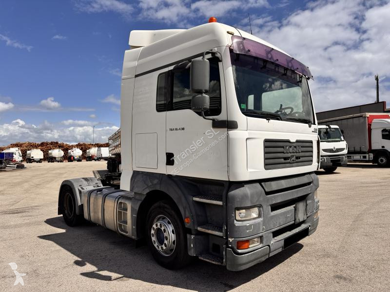 Traktor MAN 18.430