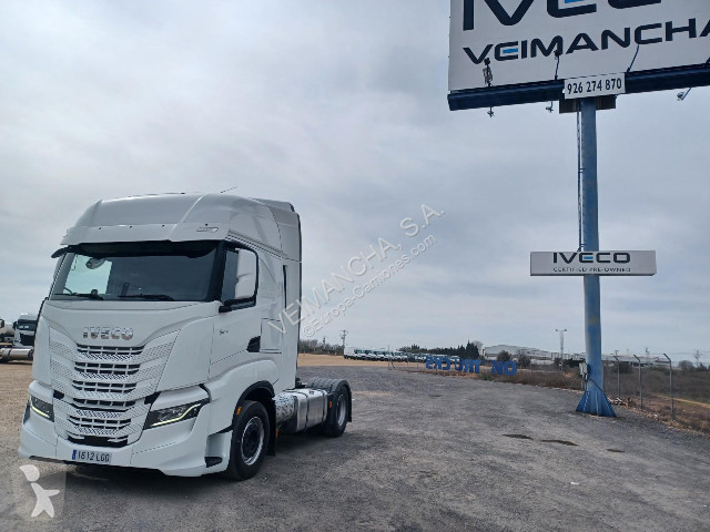 Tahač Iveco Stralis AS440S51T/P