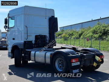 Cabeza tractora DAF