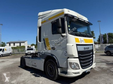 Tracteur DAF