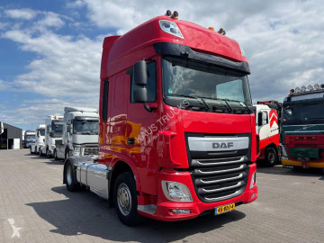 Tracteur DAF