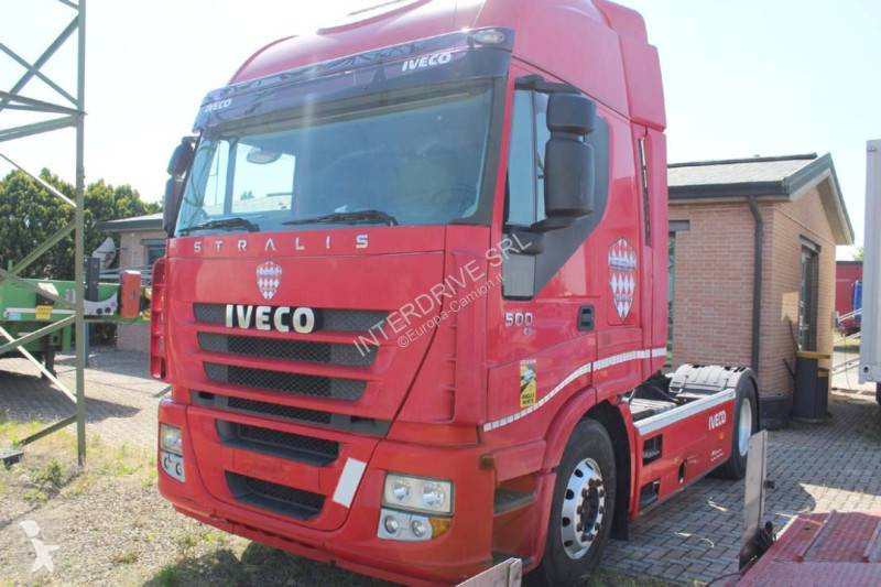 Traktor Iveco