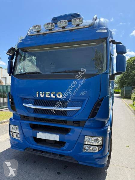 Traktor Iveco