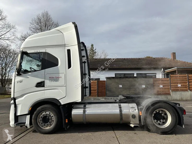 Traktor Iveco S-Way*460*LNG*Retarder*2 Tanks