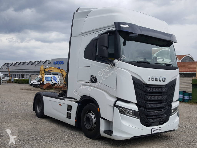 Traktor Iveco S-Way AS440S48T/P