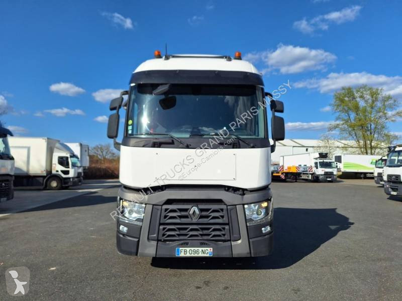 Traktor Renault