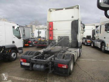 Cabeza tractora DAF