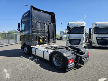 Cabeza tractora DAF