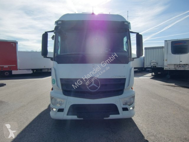 جرار Mercedes Actros 1845, MP4