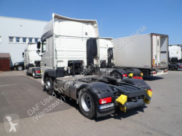 Cabeza tractora DAF