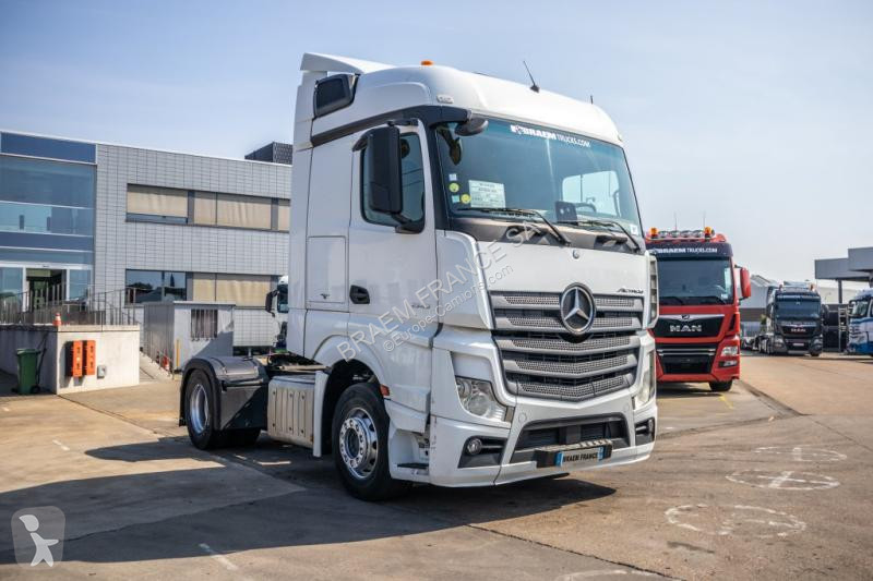 Tahač Mercedes ACTROS 1845 LS