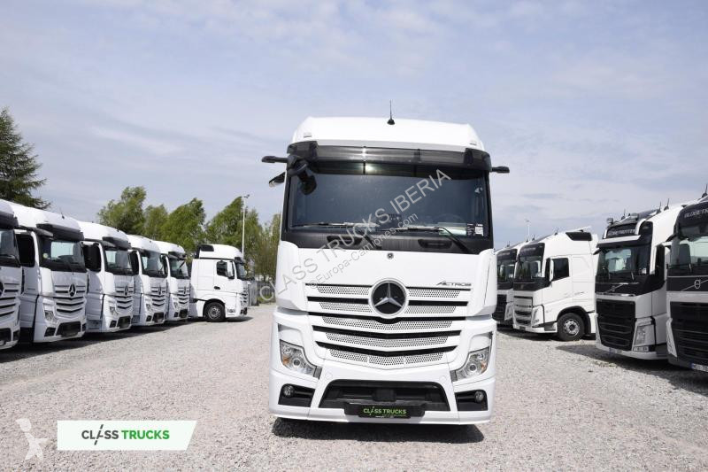 Traktor Mercedes 5 1845 BigSpace