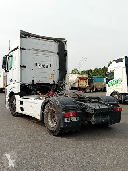 Tracteur Mercedes 1848 - noise in engine