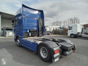 Cabeza tractora DAF