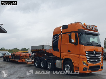 Traktor Mercedes