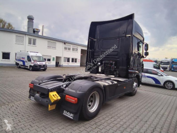 Traktor DAF