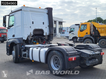 Traktor Mercedes