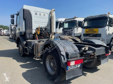 Tracteur Renault