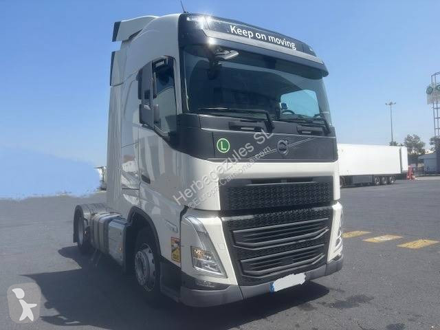 Traktor Volvo