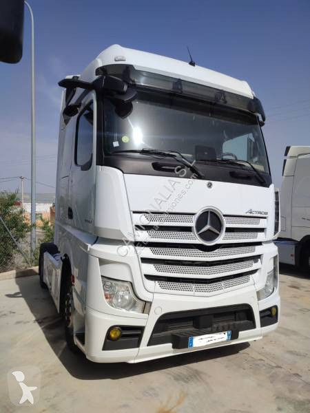 Traktor Mercedes