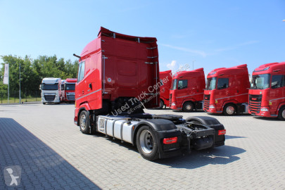 Cabeza tractora DAF