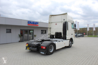 Cabeza tractora DAF
