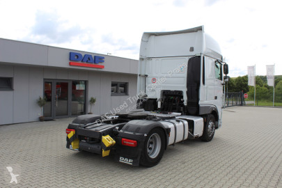 Cabeza tractora DAF