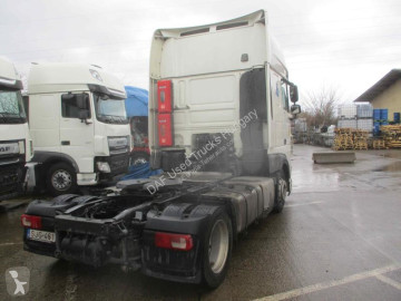 Cabeza tractora DAF