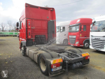 Cabeza tractora DAF
