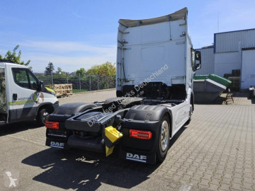 Traktor DAF
