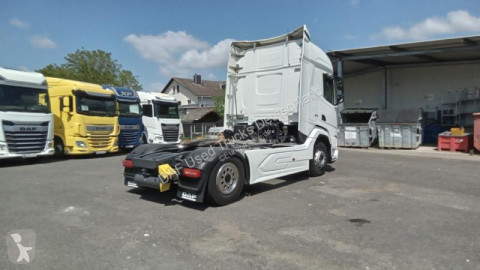 Cabeza tractora DAF