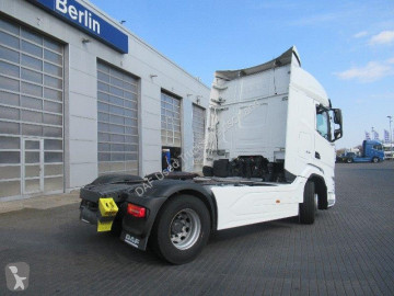 Cabeza tractora DAF