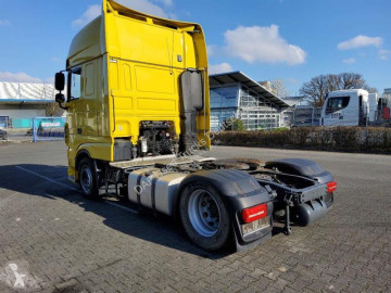 Cabeza tractora DAF