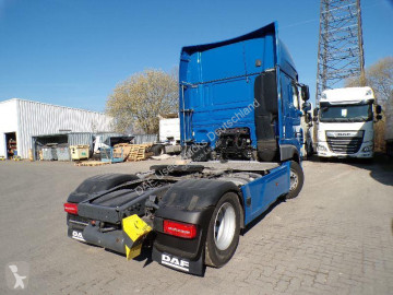 Cabeza tractora DAF